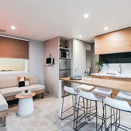 Mobil Homes 5* غريمو